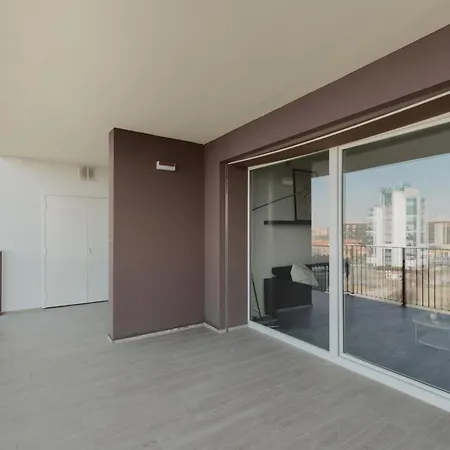 Gohost - Modern And Bright With Terrace And Balcony * Milão
