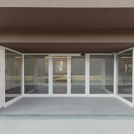 Gohost - Modern And Bright With Terrace And Balcony * Milão