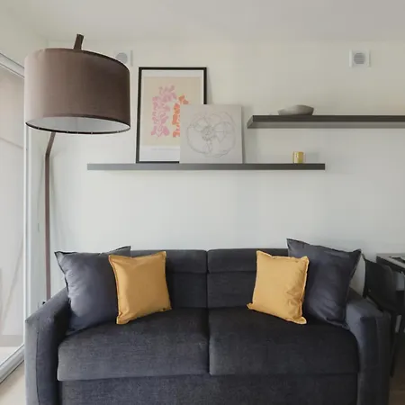 Gohost - Modern And Bright With Terrace And Balcony Apartamento *
