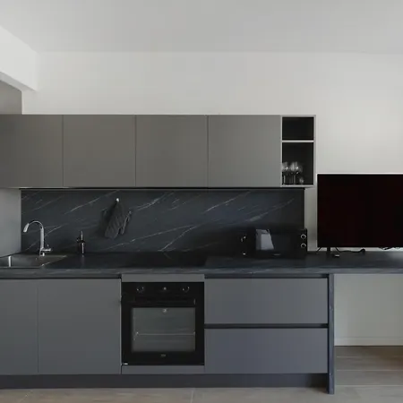 Daire Gohost - Modern And Bright With Terrace And Balcony Milano
