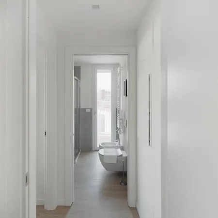 Gohost - Modern And Bright With Terrace And Balcony Apartment
