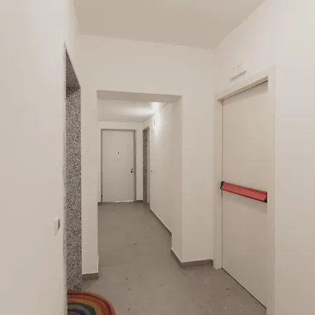 Apartment Gohost - Modern And Bright With Terrace And Balcony